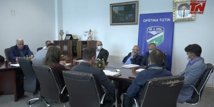 (VIDEO) U Tutinu epidemija ne jenjava, za tri dana 61 pozitivan pacijent