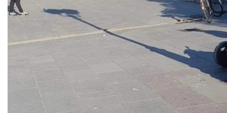 SIJEVALI NOŽEVI U NOVOM PAZARU! Jedno Lice ŽIVOTNO UGROŽENO! / FOTO