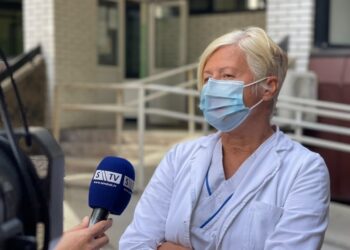 Sve više oboljele djece od korone – U Novom Pazaru za pola mjeseca pozitivno 430 školaraca