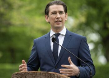 Austrijski kancelar Kurc podnio ostavku zbog korupcije