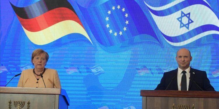 Merkel u Izraelu: Izraelci neće dozvoliti da se Iran dokopa nuklearnog oružja