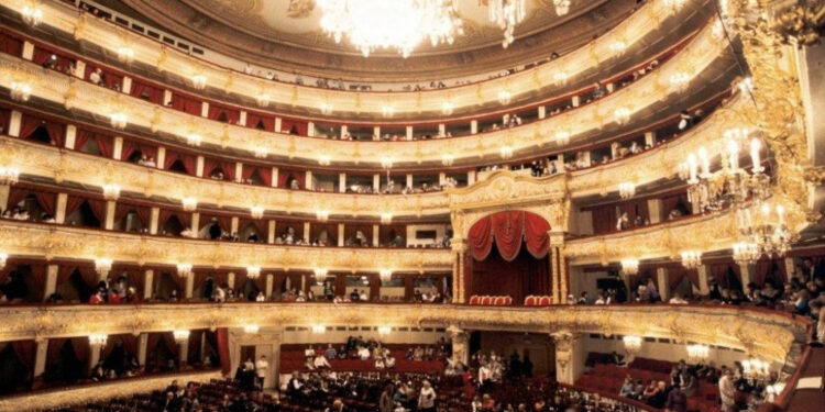 Scenografija u Boljšoj teatru u Moskvi pala na glumca i usmrtila ga