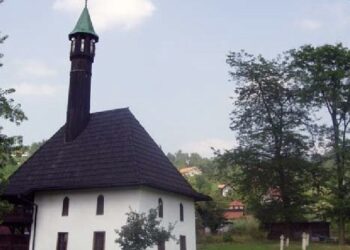 Priča o dedi koji je svako jutro, na sabahu, ostavljao marku u džamijsko sanduče