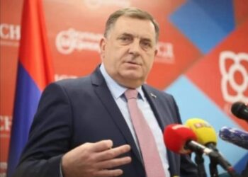 Dodik najavio rušenje Oružanih snaga, VSTV-a i UIO