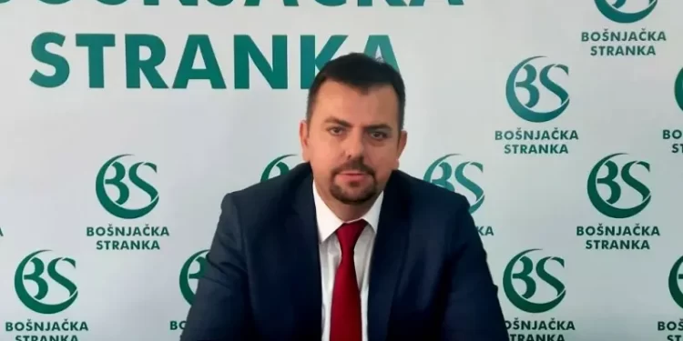 Ćorović: Šovinističke uvrede na račun Abazovića nedopustive za društvo koje želi biti dio EU