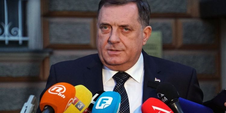 Dodik: Neprihvatljiva najava Britanske ambasade o jačanju vojnog prisustva u BiH 