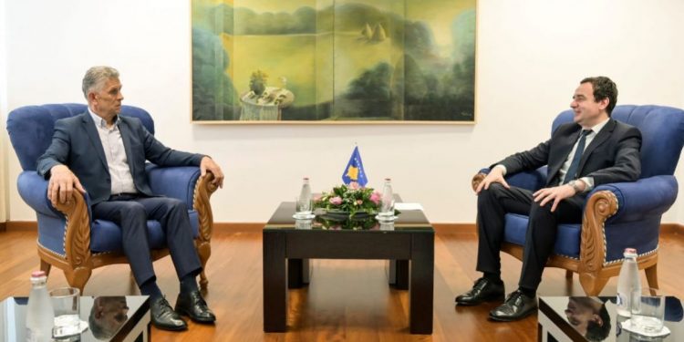 ODLUČNOŠĆU I SNAGOM NASTAVITE PUT PROSPERITETA I DEMOKRATIJE