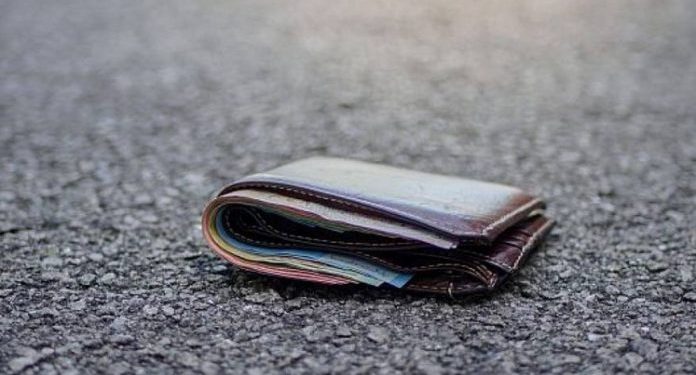 ŠTA BISTE UČINILI DA NA ULICI PRONAĐETE 20 EURA, ILI VIŠE? UVEDENA PRAVILA ZA SVE SRETNE NALAZNIKE, EVO DO KOJE CIFRE NE MORATE PRIJAVITI ‘ULOV‘