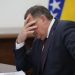 DODIK SAMO ŠTO NE ZAPLAČE: “Kada sam zatražio tačku dnevnog reda, Komšić i Džaferović su me preglasali i nisu htjeli ni da…”