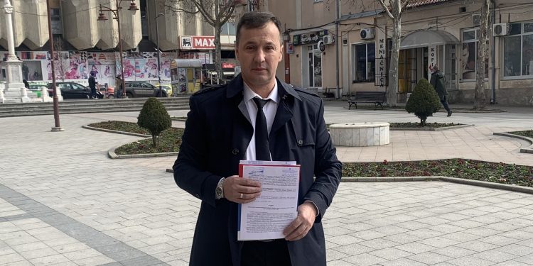 (FOTO) TUTIN: ŠEHOVIĆ OBEZBIJEDIO SREDSTVA ZA SANACIJU PORODIČNIH KUĆA I STANOVA