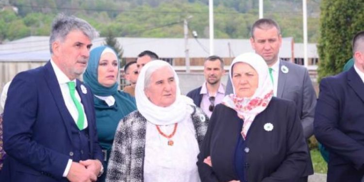 Humanitarac Hajriz Brčvak majke Srebrenice šalje na umru