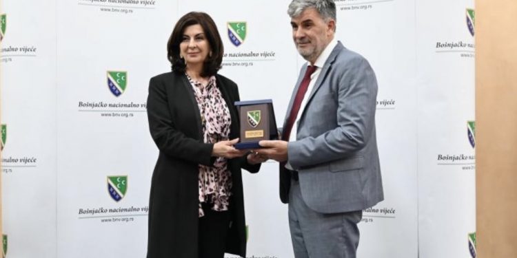 HAJRIZ BRČVAK DOBITNIK PLAKETE BOŠNJAČKOG NACIONALNOG VIJEĆA