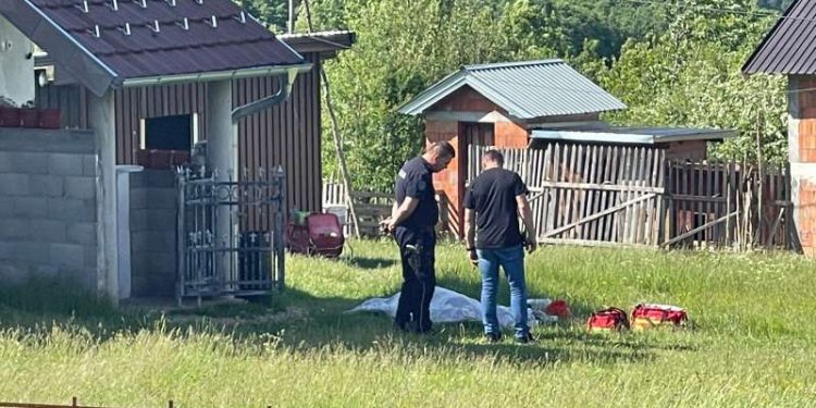 Selo Crnoča: Ubio snahu, pa izvršio samoubistvo