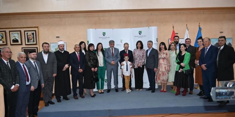 Bošnjačko nacionalno vijeće tradicionalno upriličilo prijem povodom Ramaazanskog Bajrama.