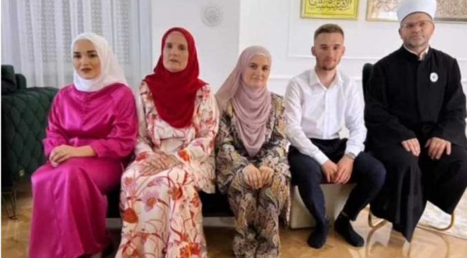 Cijela porodica ide na hadždž: Nijet imali čim su djeca došla na svijet