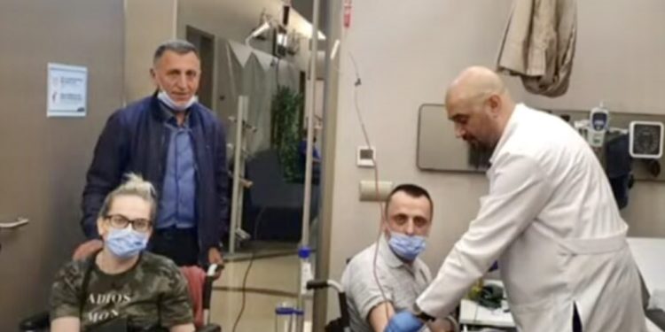 (VIDEO) Nastavljena fizikalna terapija Muzafera i Jasmine Klimenta