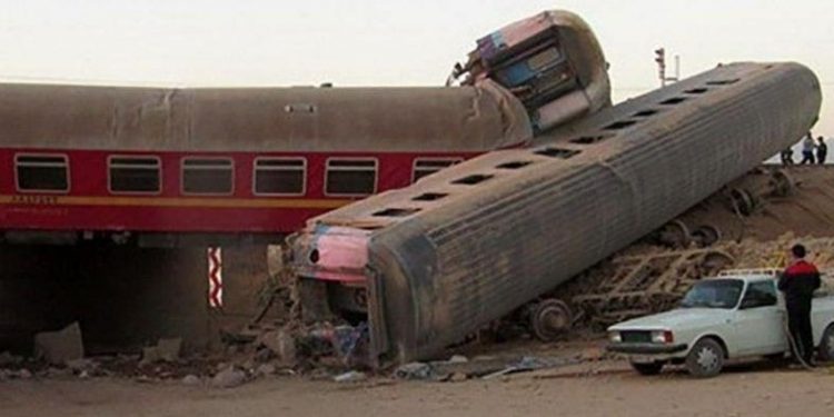 Iran: Putnički voz iskočio iz šina, 17 mrtvih