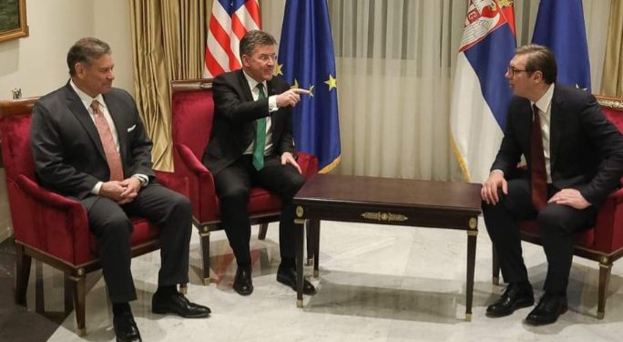 Eskobar izjavio da se Amerika protivi povratku srpskih snaga na Kosovo, sutra sa Lajčakom putuje u Beograd