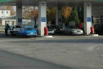 Opet gorivo jeftinije, od danas prvi put cena ispod 200 dinara