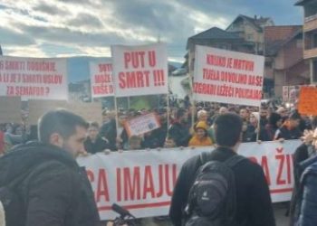 Novi Pazar: Održan miran protest građana Mura posle tragične smrti Melise