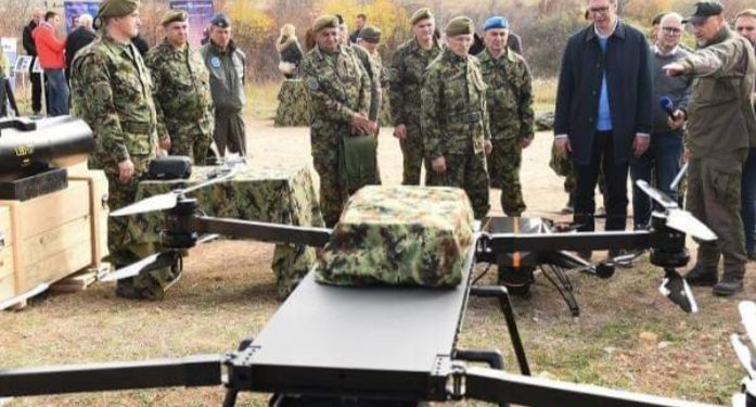 Vojska Srbije u stanju povišene borbene gotovosti već mesec i po. “Generalštab da objasni ZAŠTO?”