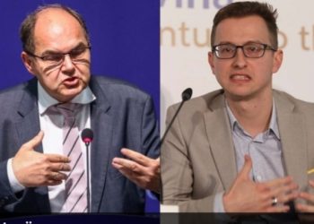 MUJANOVIĆ : “Schmidt je počinio akt političkog vandalizma od kojeg se zemlja neće oporaviti decenijama!”