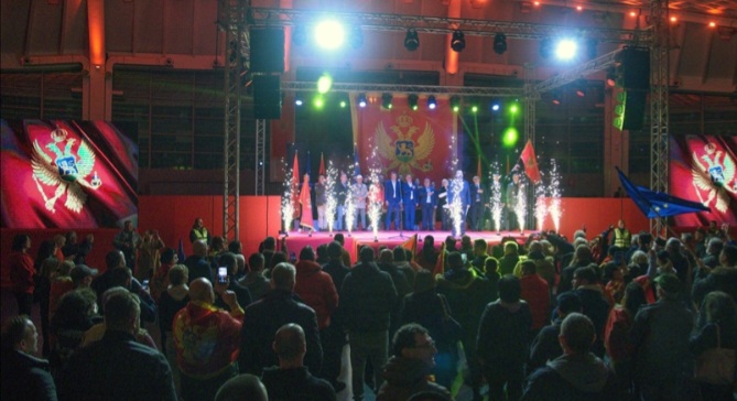Protest dijaspore u podgoričkoj areni: Borićemo se za Crnu Goru protiv izdajnika