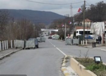 Ukinuta borbena gotovost, nezvanično uklonjene barikade kod Gazivoda