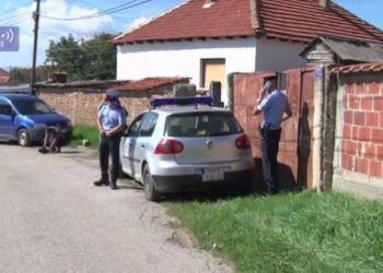 Babin Most selo gdje se lokalno multietničko stanovništvo sporuzemeva na engleski jezik
