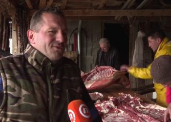 Porodica Zenović iz sela Rasno na Pešteru pravi najbolje ovčije stelje VIDEO