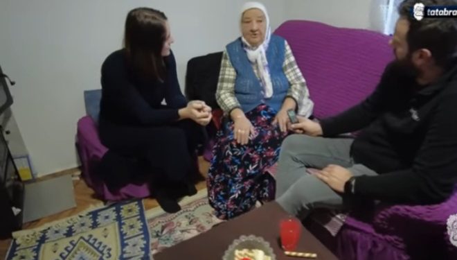 Kako je nana Emina odvjela muža konobara na hadždž VIDEO