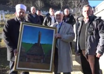 Hadži Husejn Kurtagić izgradio hajrat-  stepenište na rožajskom mezarju Top VIDEO