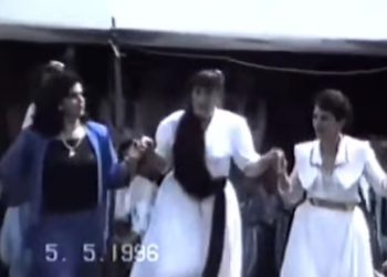 Žena ima najdužu kosu na Balkanu i šire, detalji sa stare svadbe u Sandžaku 1996. godine VIDEO