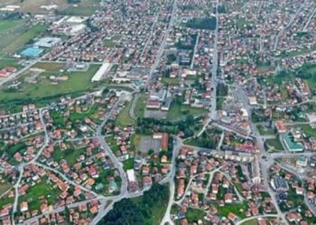 Sjenica treći dan bez vode zbog kvara, nadlježni kažu da će sutra sve biti zavrŝeno