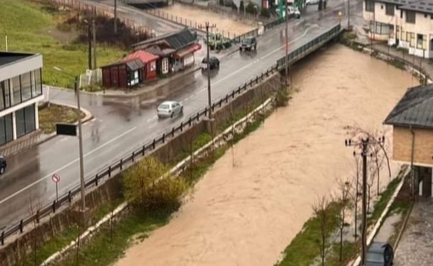 Kiša ne prestaje, teška situacija u sandžačkim gradovima. Vanredno u Sjenici i Prijepolju, Tutin na udaru