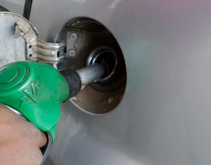 Gorivo opet skuplje, nove cene važe od 15 h