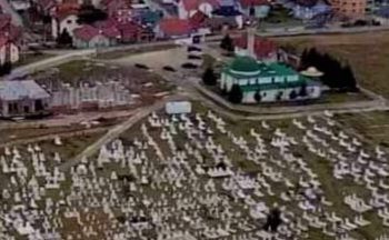 Kada se rodiš plačeš a tvoji se raduju a kada preseliš oni će plakati a ti se trudi da budeš srećan