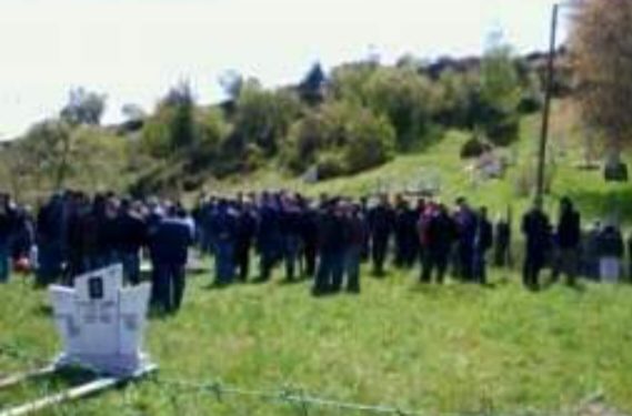 Vraćanje ljudi sa dženaze na ručak nema potpore u Islamu