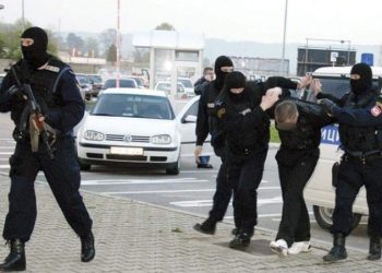 Velika akcija policije, hapšenje zbog lažnih diploma na visokoškolskim ustanovama