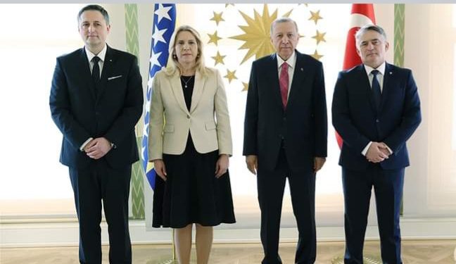 Erdogan se u Istanbulu sastao sa članovima Predsjedništva BiH