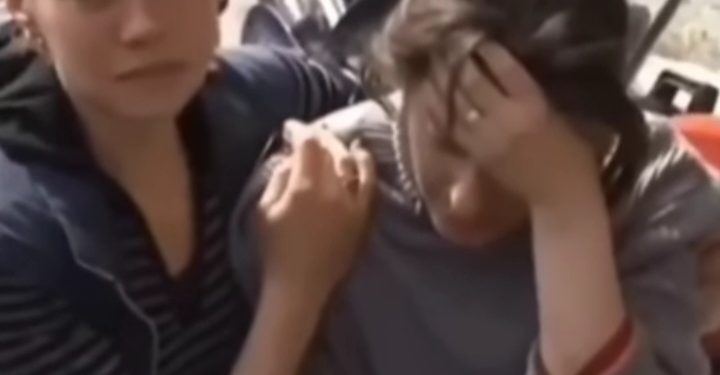 Dječak upao u šahtu i posle par sati otkopan čudnom tehnikom  VIDEO