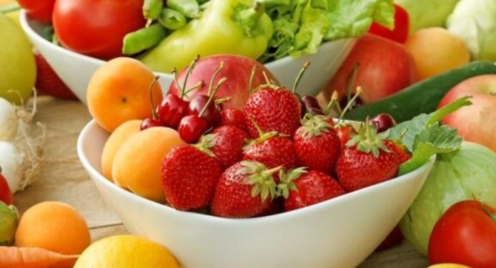 Više štete nego koristi: Ovo voće ima najviše pesticida