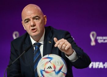 FIFA UVODI NOVA PRAVILA Utakmice će da traju “do ujutru”, ofsajd neće više biti isti