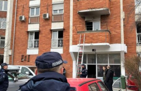 Velika tragedija u Novom Pazaru, četvoro djece izgorelo u požaru u stambenoj zgradi VIDEO
