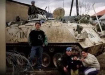 VIDEO/ Vojnik UNPROFOR-a i Mirza se sreli nakon 30 godina, upoznali se liniji razdvajanja HVO i Armije BiH