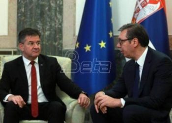 Lajčak u Beogradu sa Vučićem i opozicijom o EU planu