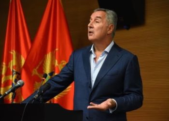 Izbori u Crnoj Gori: Bošnjačka stranka i Đeljošaj za Mila, Dritan za Bečića a SPP za Milatovića