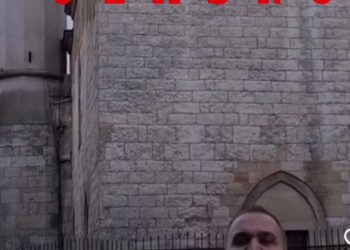 Ispred Bajrakli džamije u Beogradu zaprijetio rušenjem VIDEO