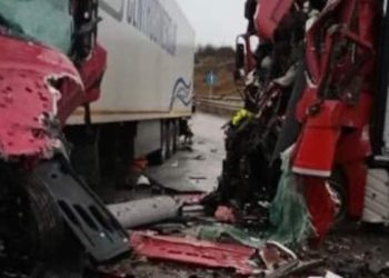 Braća autoprevoznici iz Tutina povređeni u teškoj saobraćajnoj nesreći