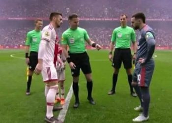 Turski fudbaler u Fejenirdu nije htio pružiti ruku Tadiću prije početka utakmice, razlog je…